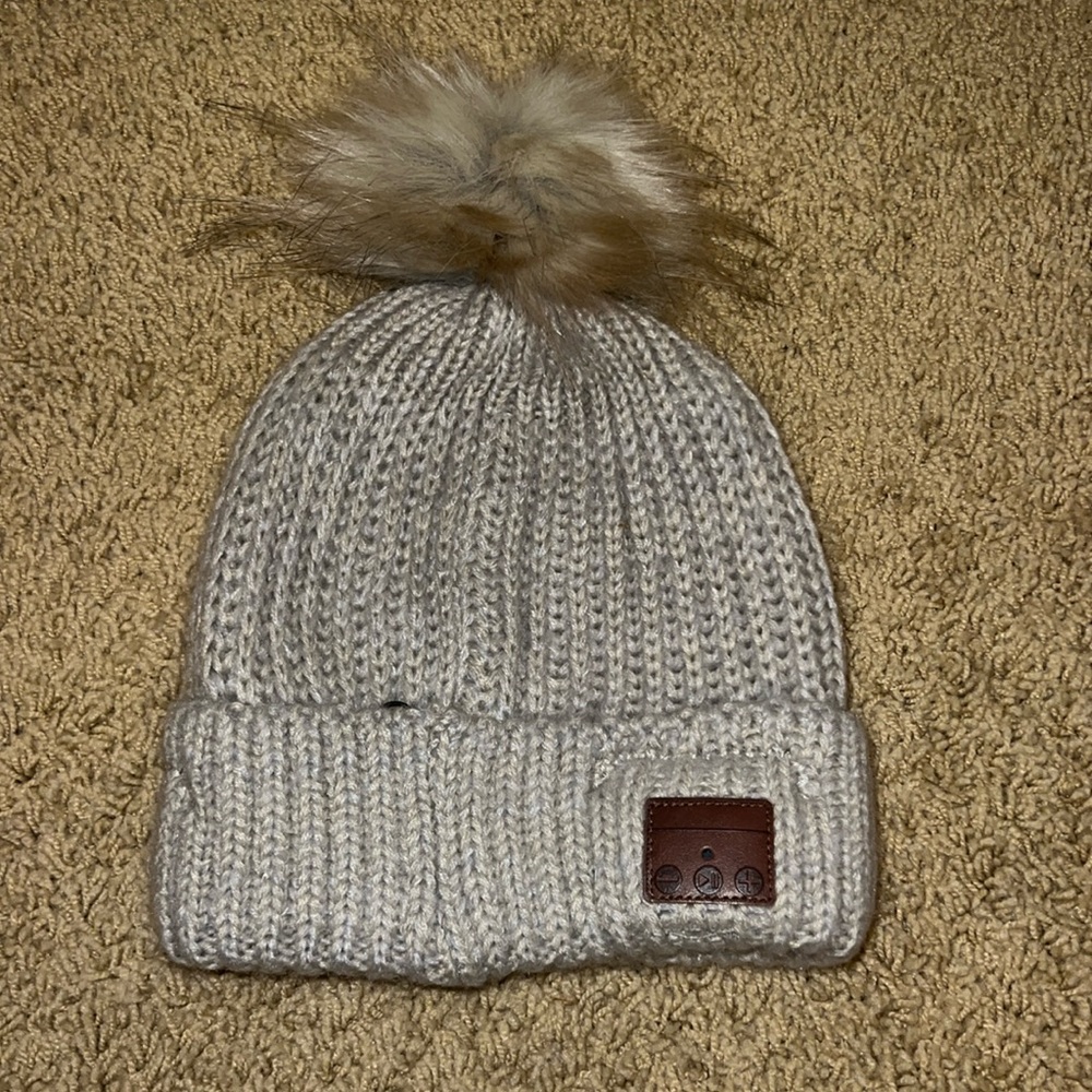 wireless beanie